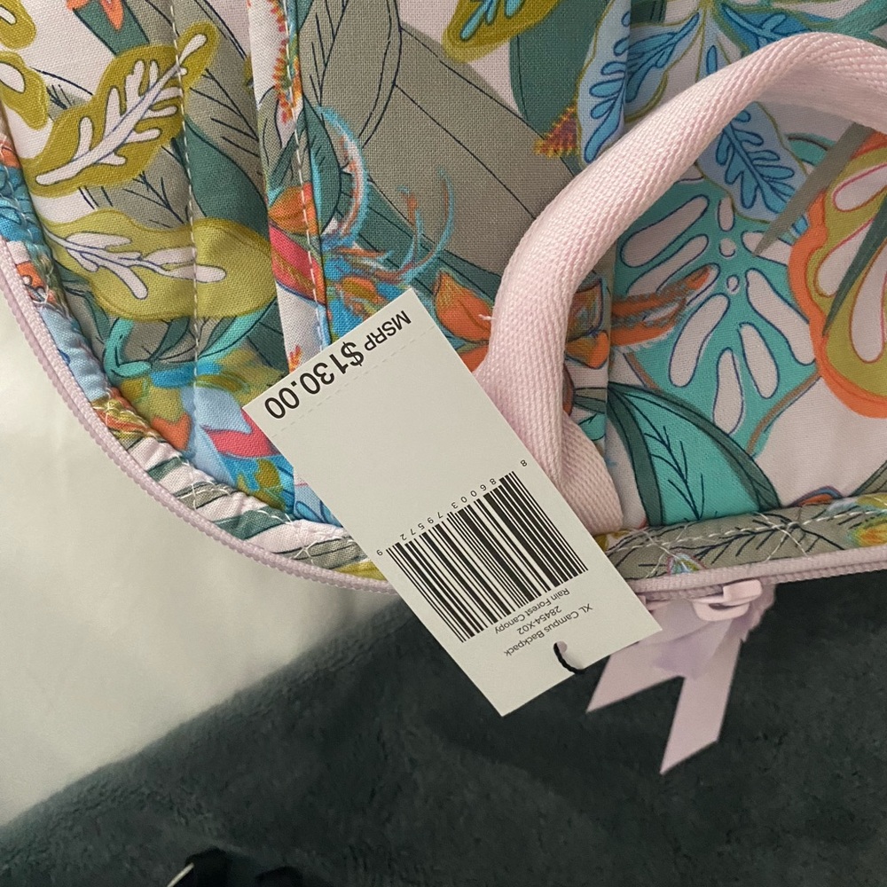 *SOLD* NWT Vera Bradley backpack - Picture 11 of 11